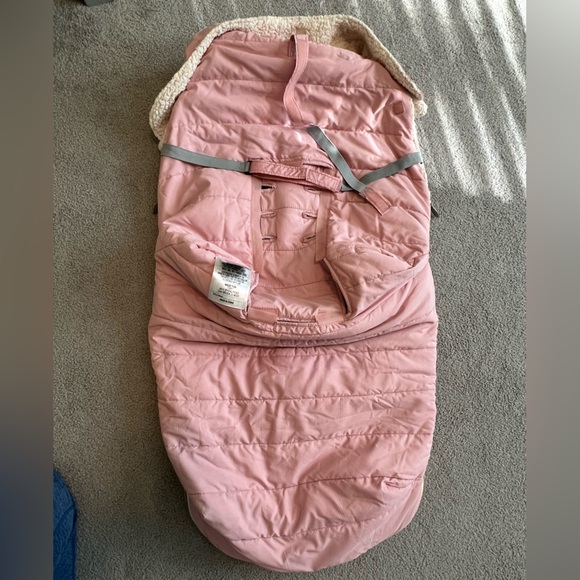 JJ Cole Bundle Toddler Car Seat Cover and Bunting Bag - Picture 4 of 5